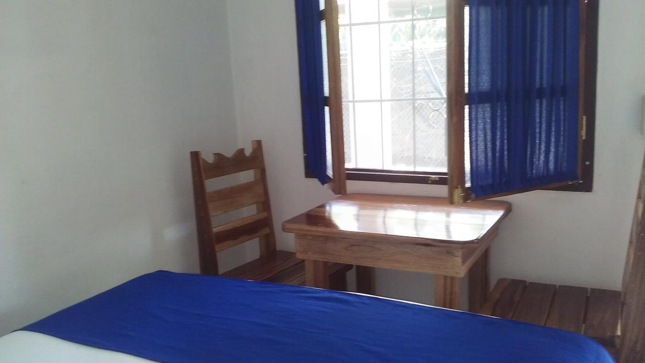 Cabinas Smith 2 Cahuita Ngoại thất bức ảnh